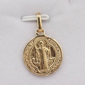 Medalla San Benito.| Oro 18k.