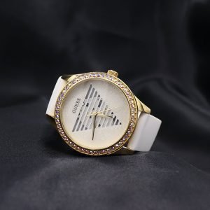Reloj Guess para dama color blanco. Ref. Gw0530L6