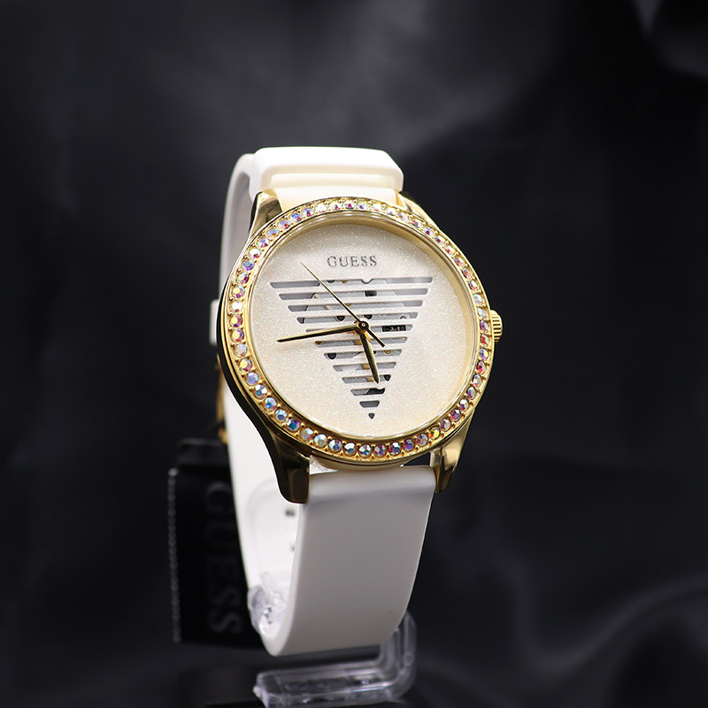 Reloj Guess para dama color blanco. Ref. Gw0530L6