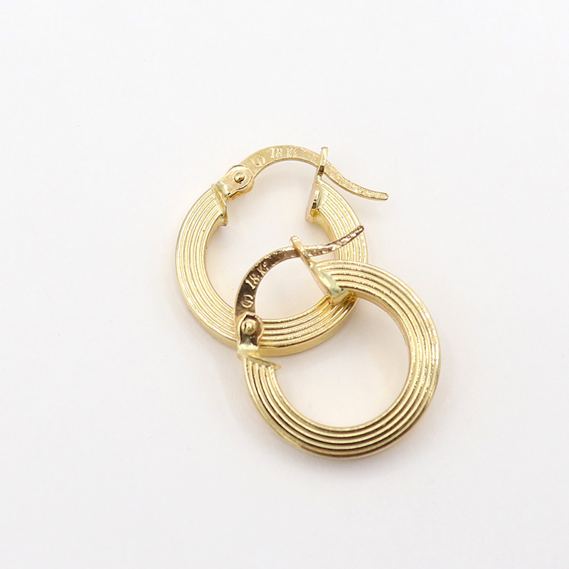 Candongas de Oro 18k | Aros con Acabado Lineal
