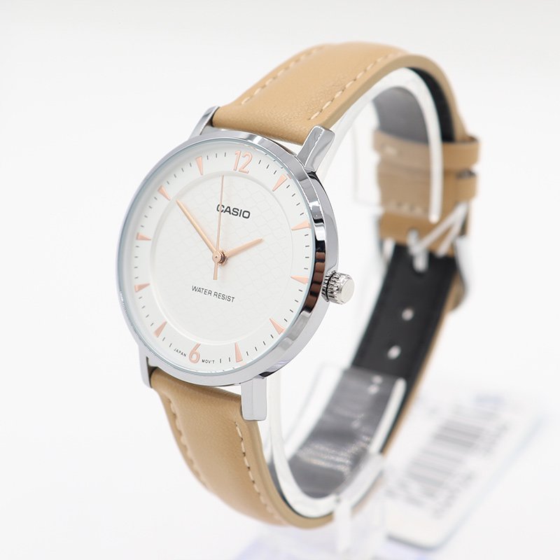 Reloj Casio Mujer Elegante Carátula Blanca y Correa Beige - Image 3