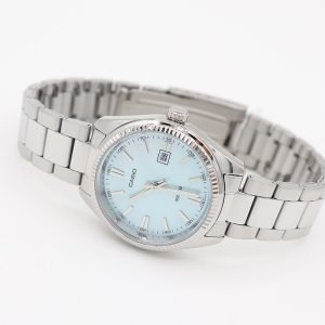Reloj Casio Mujer Azul Pastel | Pulso Plateado