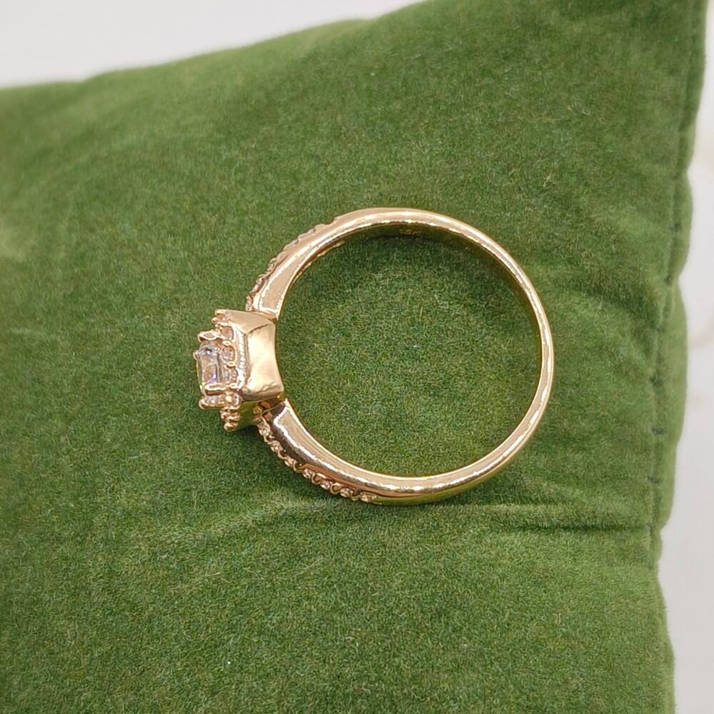 Anillo Aura | Oro 18k Nacional | Talla 8 – 3.53 gr