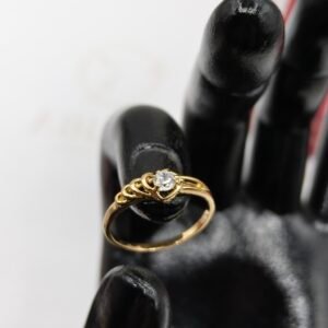 Anillo Corazón Circón Blanco | Oro 18k Nacional | Talla 7 – 1.8 g
